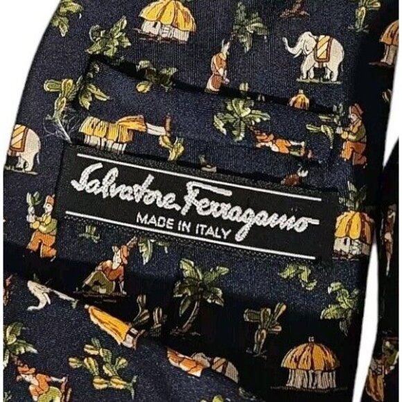 SALVATORE FERRAGAMO Men's 100% Silk Necktie LUXURY Navy Men Elephant W:3.7" EUC - Picture 2 of 5